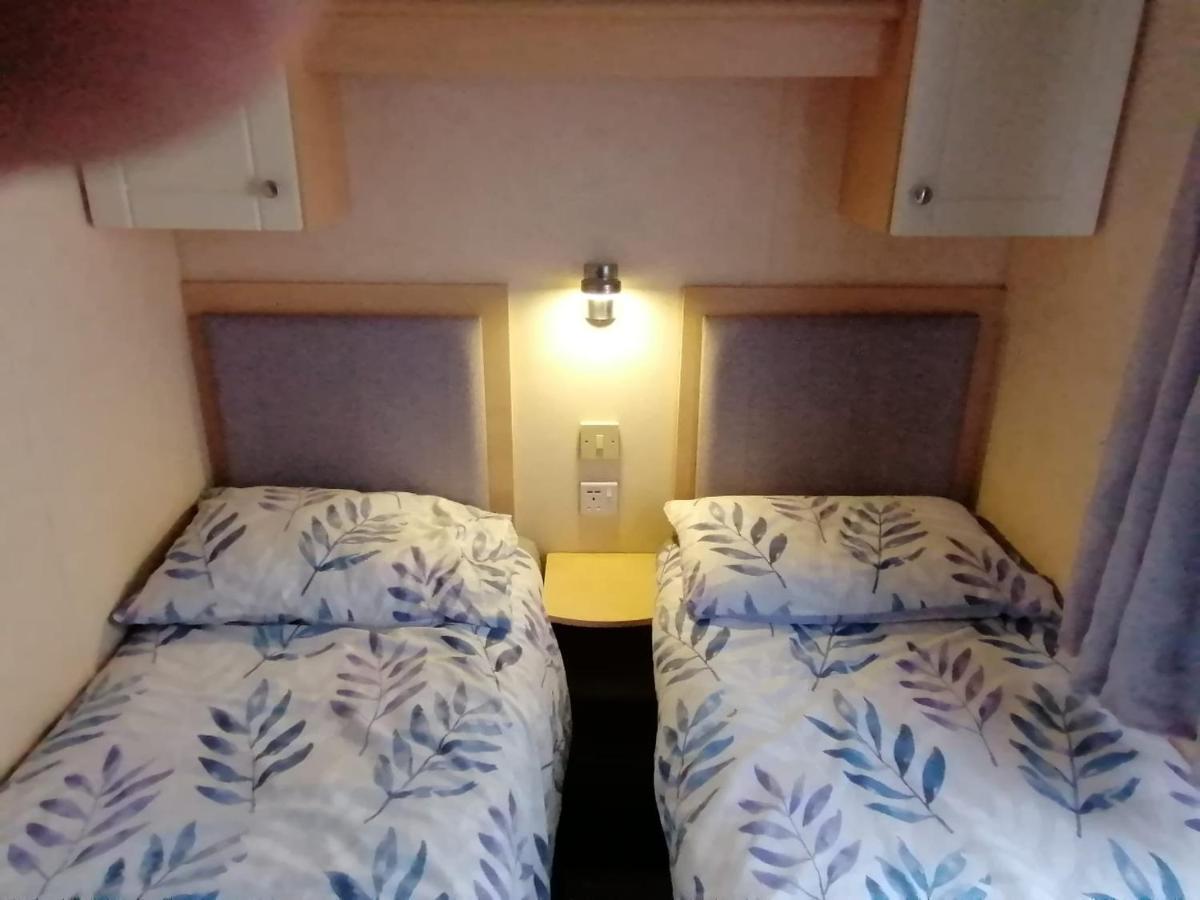 2 Bed Static Caravan @ Hoburne Devon Bay Paignton Exteriör bild